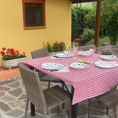 Fragolina Per Due Villa Lucca Exterior photo